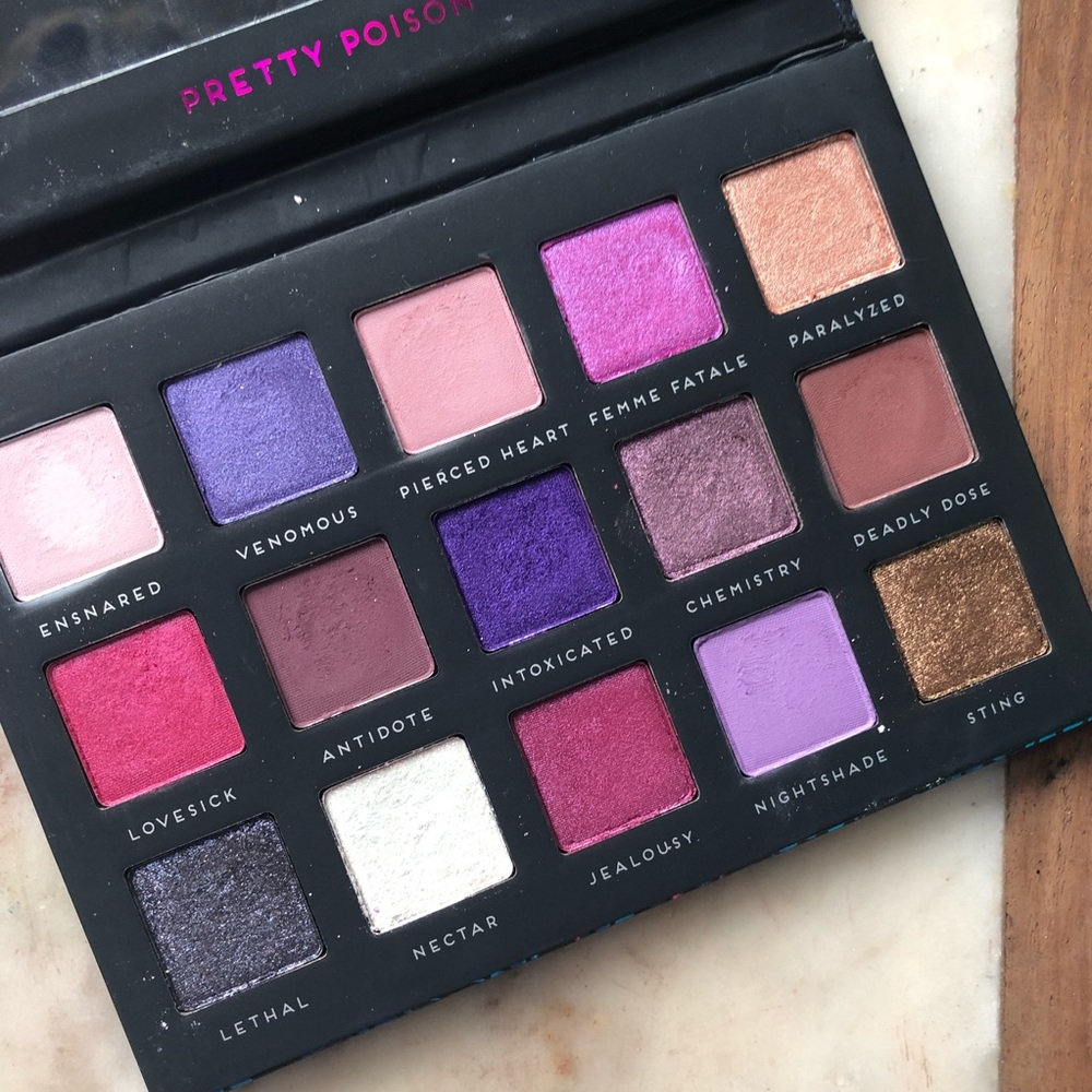 Bad Habit Beauty PRETTY POISON eyeshadow palette
